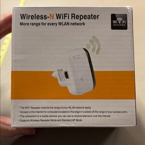 Wireless-N WiFi Repeater - White
